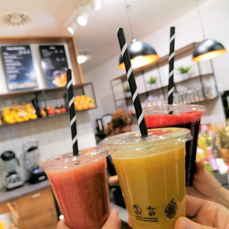 Candy's Juice Bar