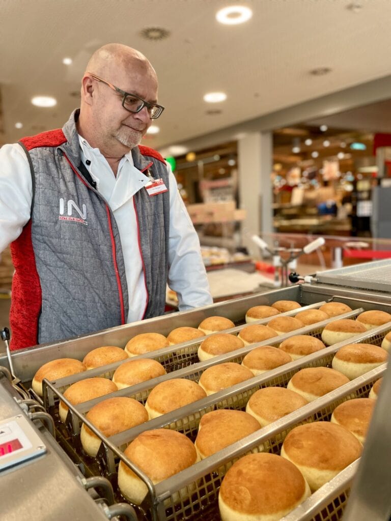 Krapfenbäckerei 1